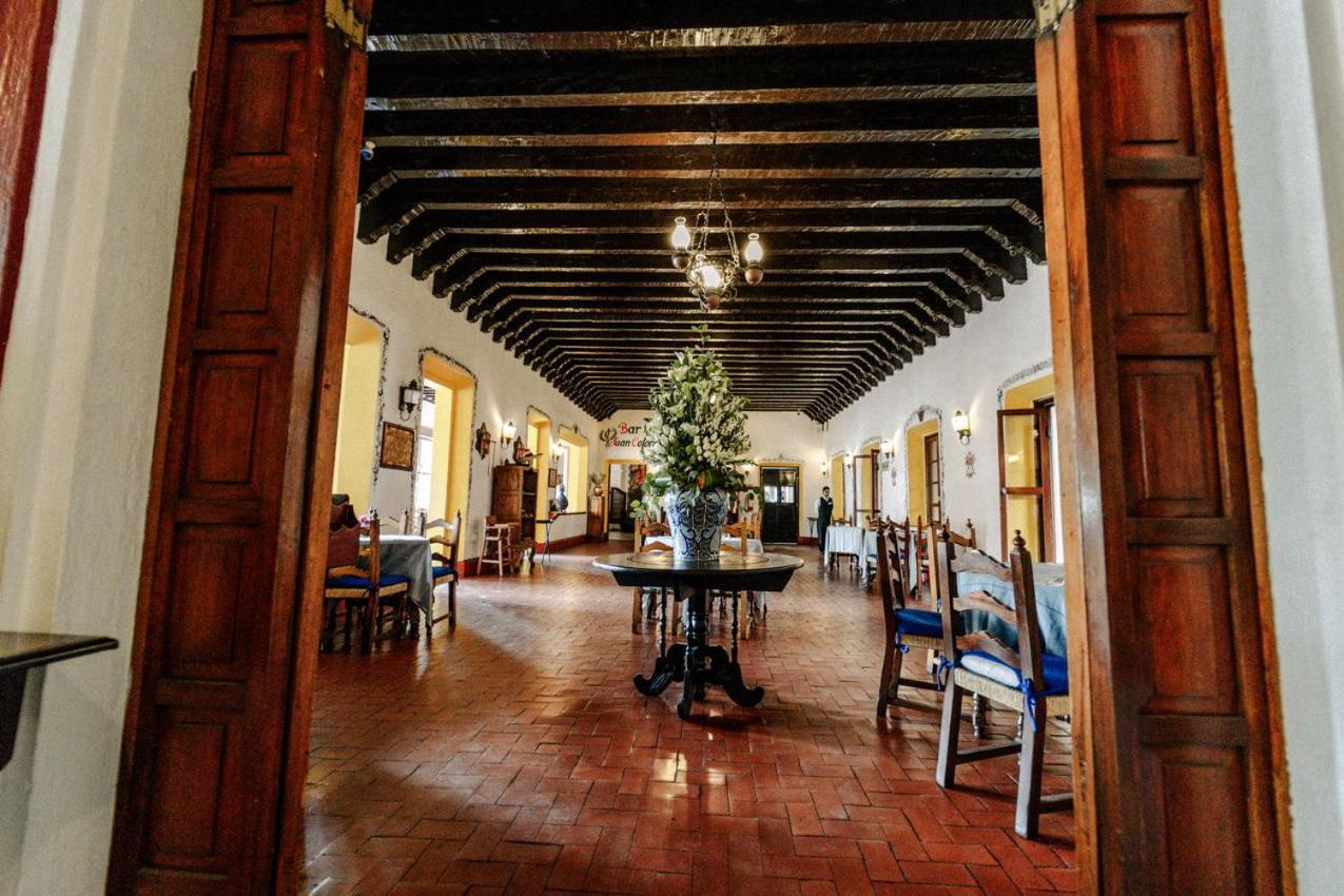 Best Western Plus Posada De Don Vasco Pátzcuaro Eksteriør billede Interior of the hotel