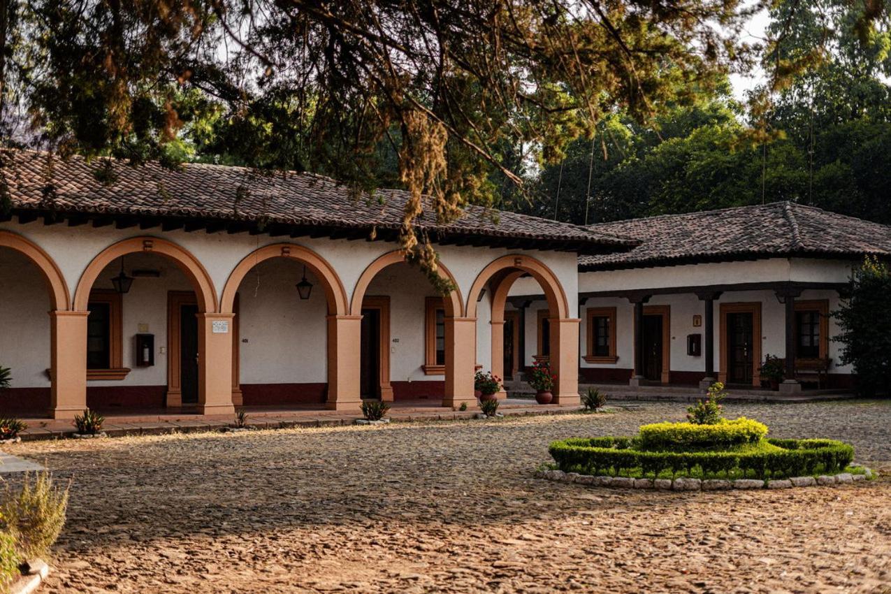 Best Western Plus Posada De Don Vasco Pátzcuaro Eksteriør billede The house of the first Mexican President José María Morelos